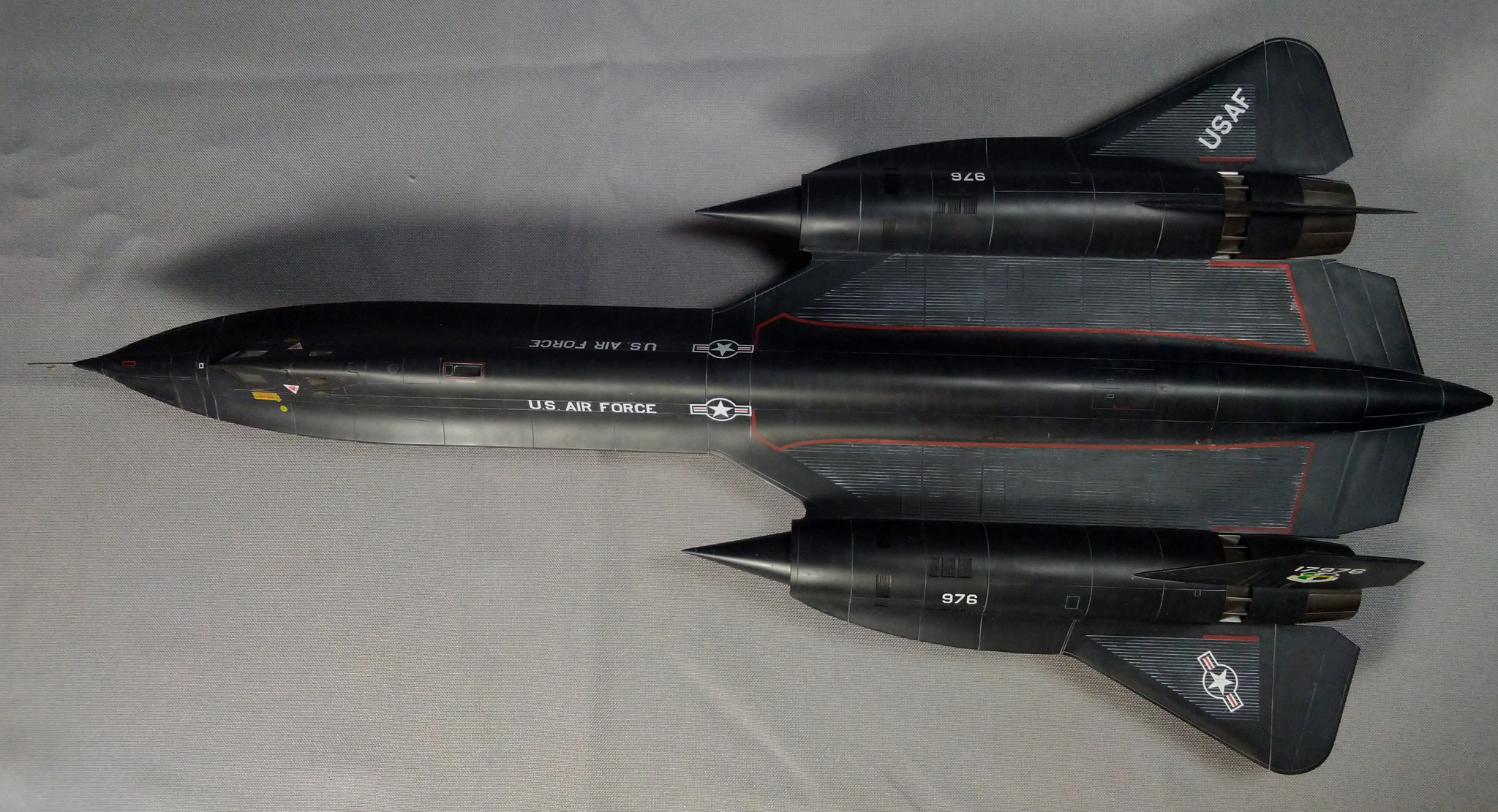 Ahead of sound and time. Lockheed SR-71 Blackbird - My, Stand modeling, Prefabricated model, Story, Air force, Intelligence service, Sr-71, Supersonic, Hobby, Longpost