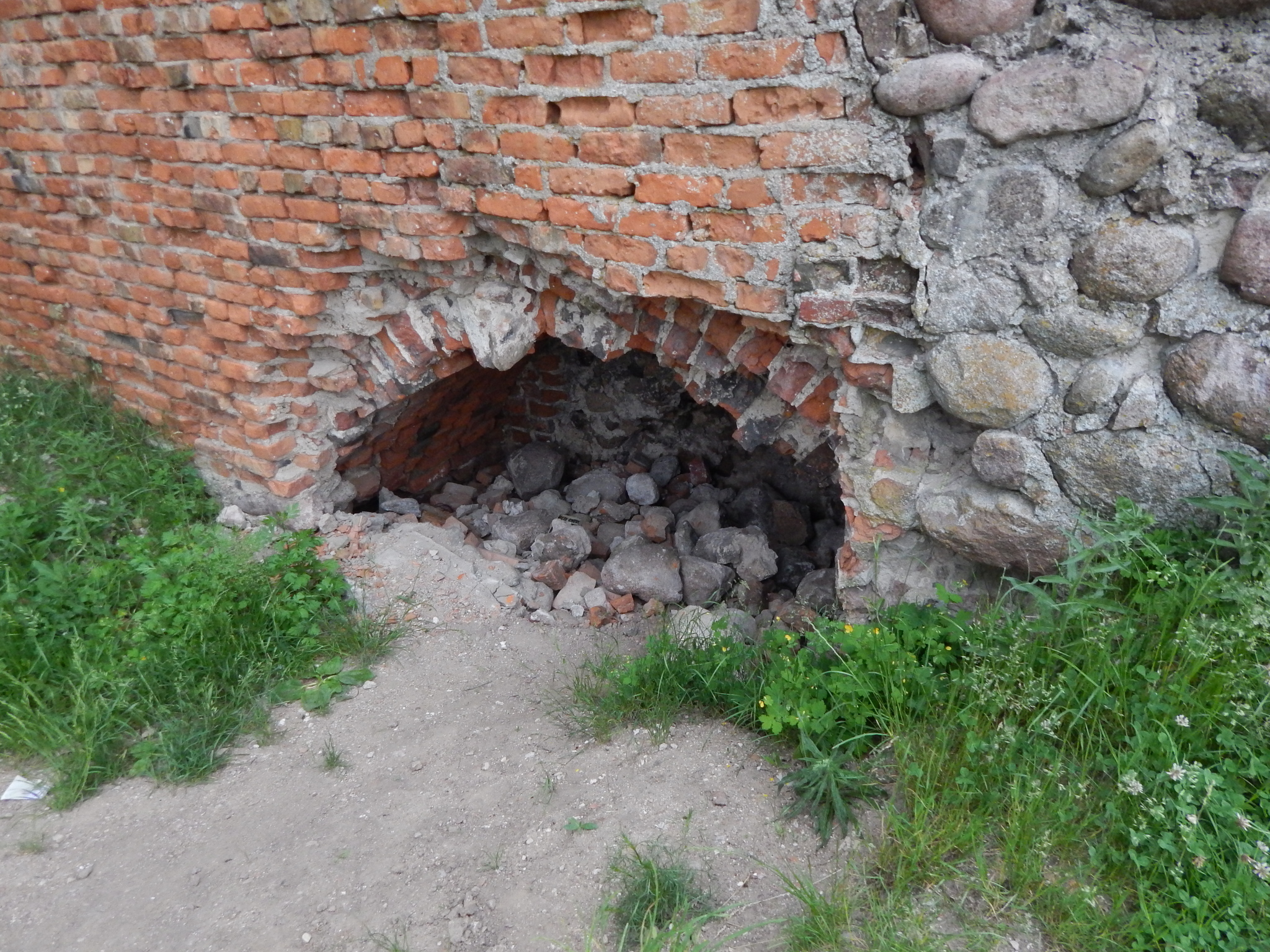 Новогрудский замок (развалины Новогрудского замка) Беларусь. Новогрудок |  Пикабу