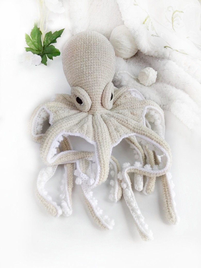 White on white - My, Octopus, Knitting, Crochet, Knitted toys, Longpost