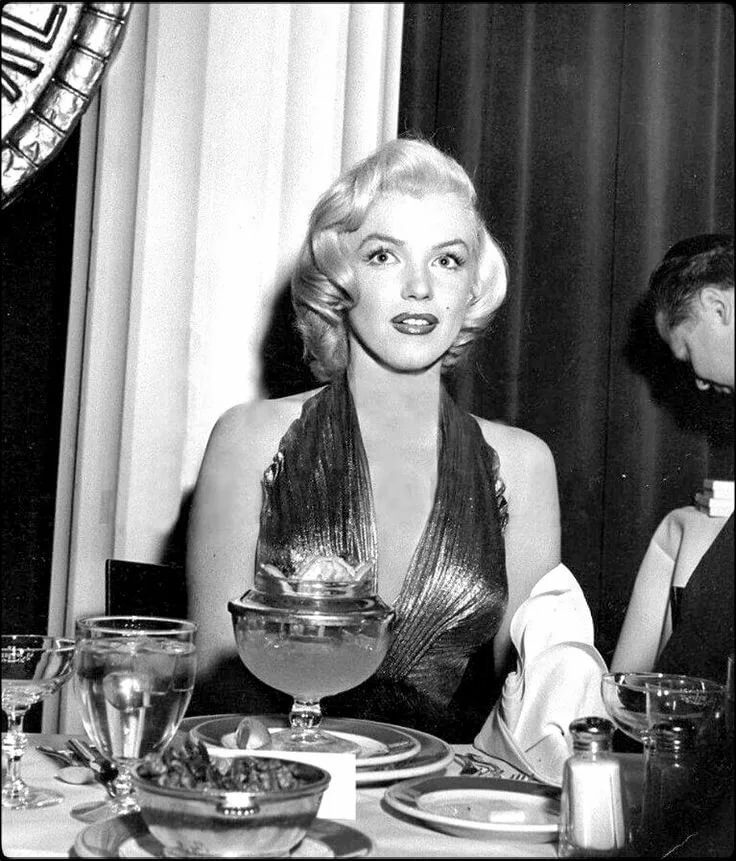 Gorgeous Marilyn. Part 39 - Marilyn Monroe, Celebrities, Cinema, The photo, Black and white photo, Story, 20th century, Longpost