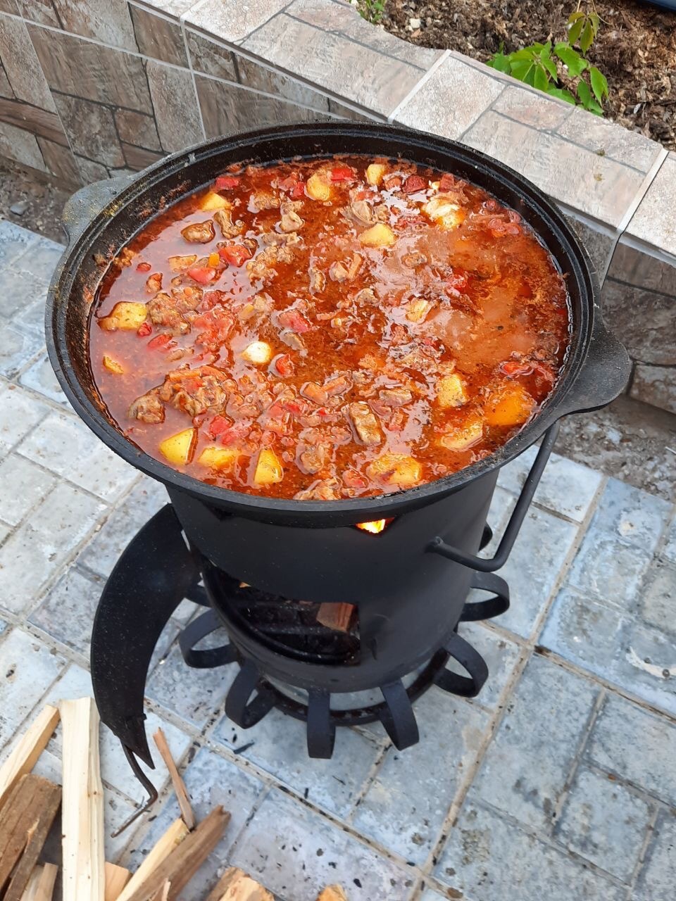 Like goulash - My, Dacha, Cooking in nature, Goulash, Longpost, Recipe, Meat, Cooking