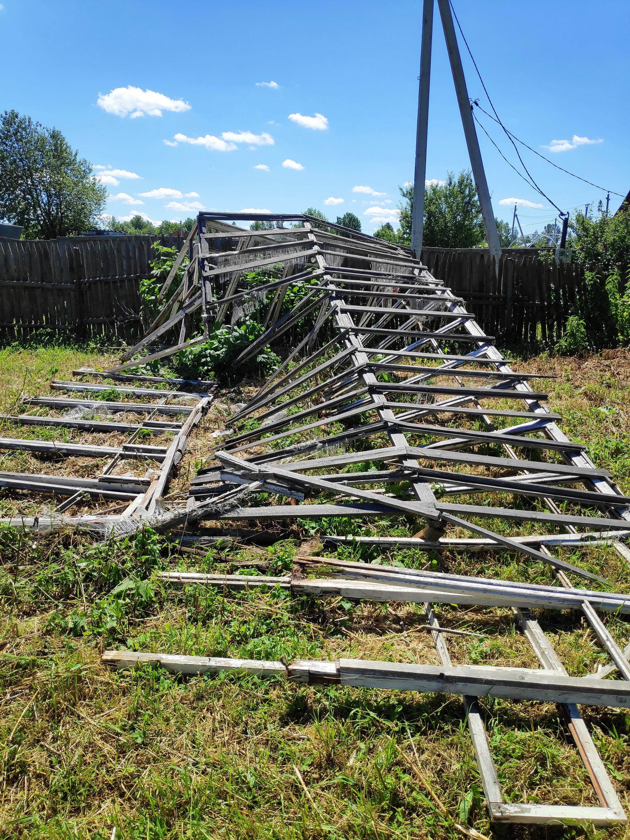 Vegetable garden/dacha “My lazy dacha” Part 5 “Photos, boards, two pins” - My, Dacha, Garden, Mat, Longpost