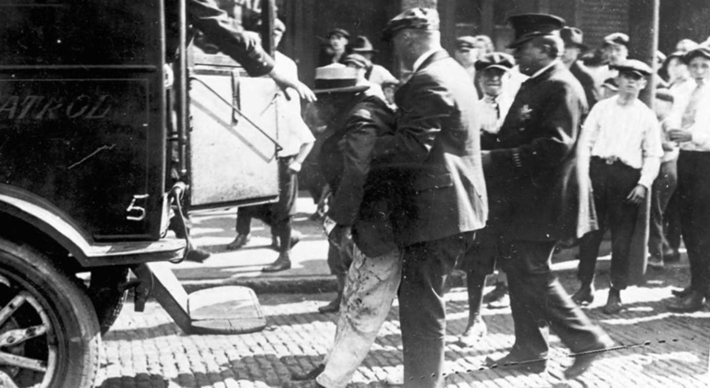 Красная жара» 1919 года: как негритянские погромы перевернули историю США |  Пикабу