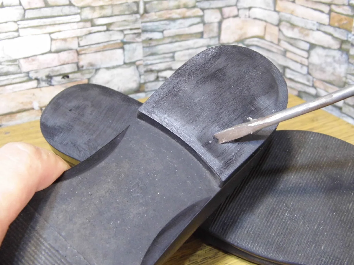 How to recognize the heel grid before installing the heel? - My, Shoe repair, Heels, Mat, Longpost