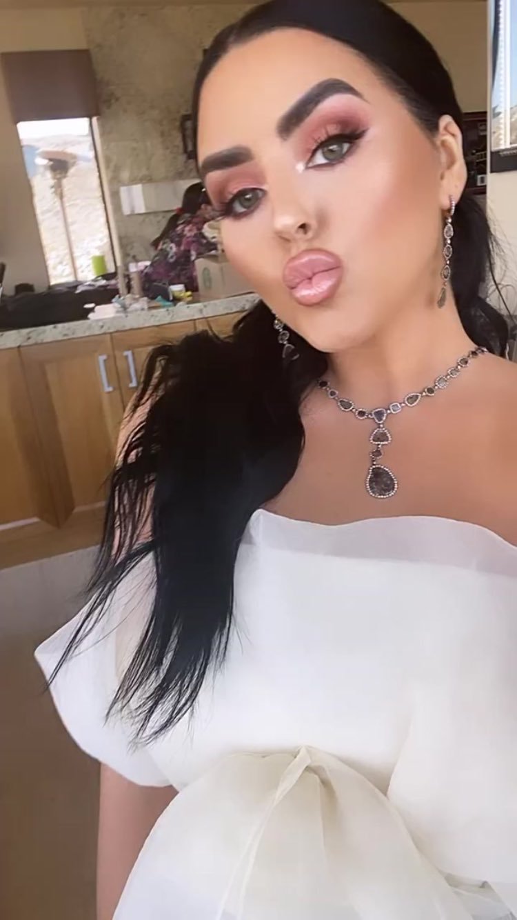 Abigail Ratchford is the most beautiful doll on Instagram! - NSFW, The photo, Beautiful girl, Girls, Models, Selfie, Gorgeous, Instagram, Longpost