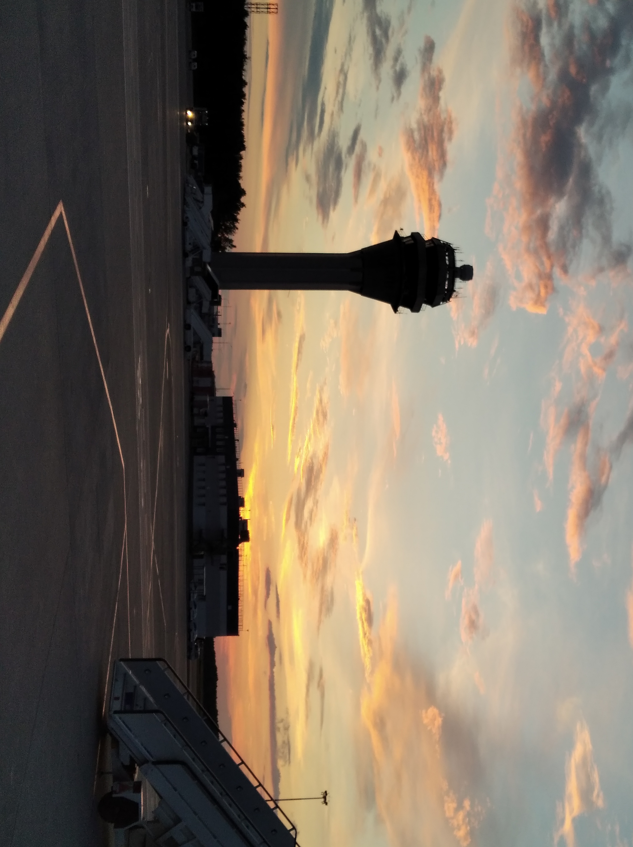 Clouds.Airport - My, Aviation, Clouds, Longpost