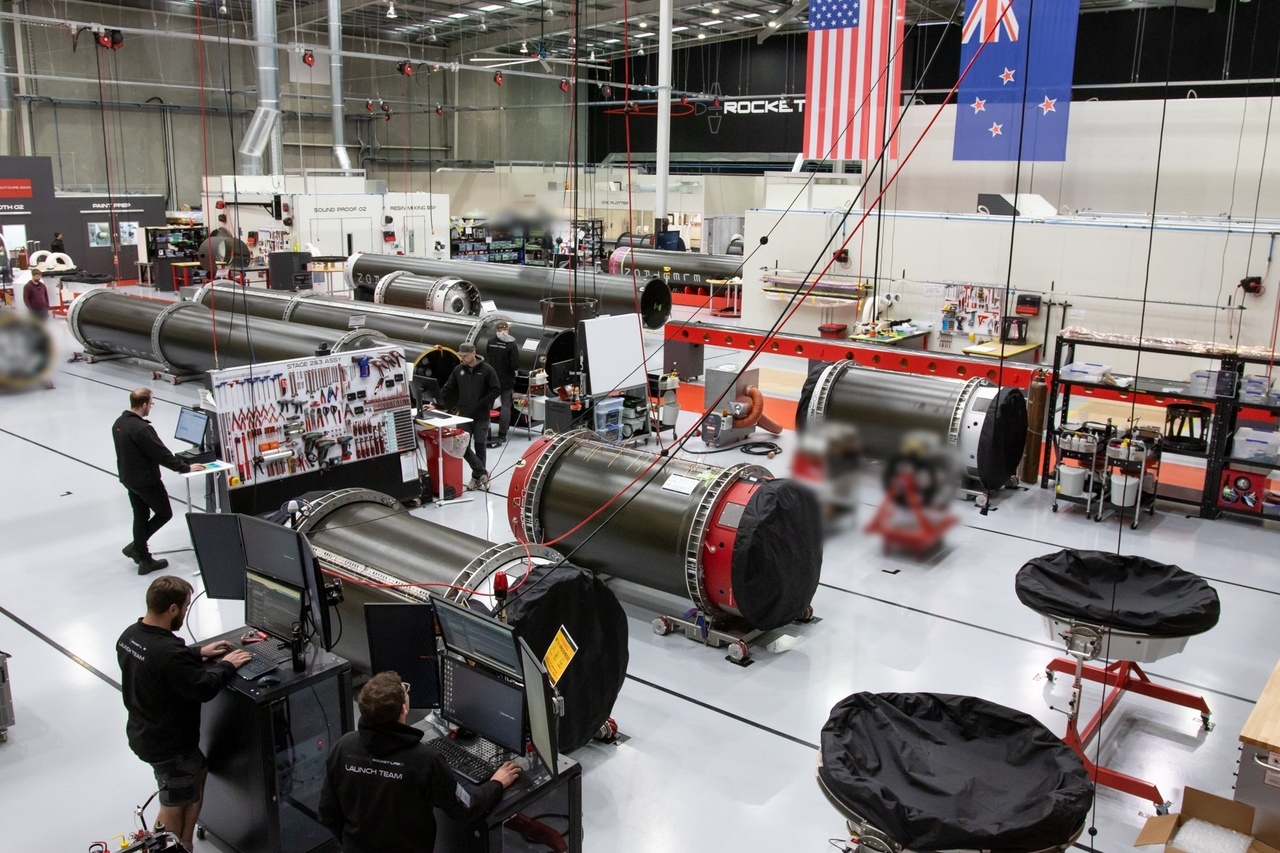 Rocket Lab launches New Zealand's first aerospace training - Rocket lab, Cosmonautics, New Zealand, Electron, Space, Longpost