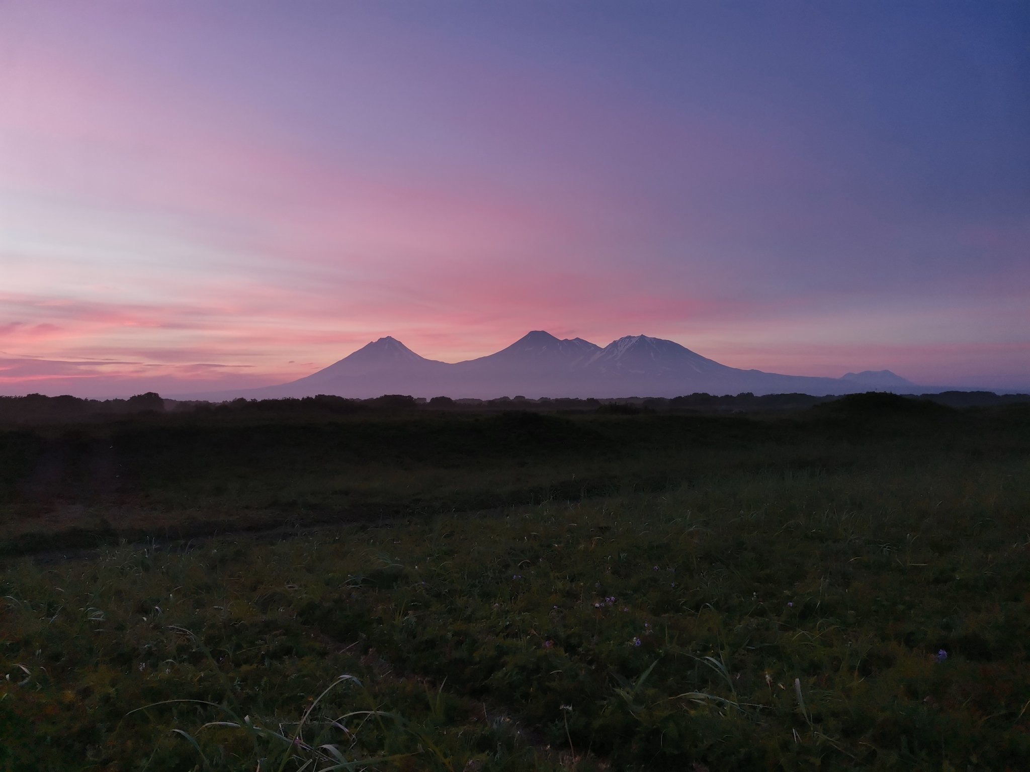 Sunset and sunrise on Khalaktyrsky beach with Kamchatka’s home volcanoes - My, Kamchatka, Volcano, Hike, Kamchatka Peninsula, Longpost