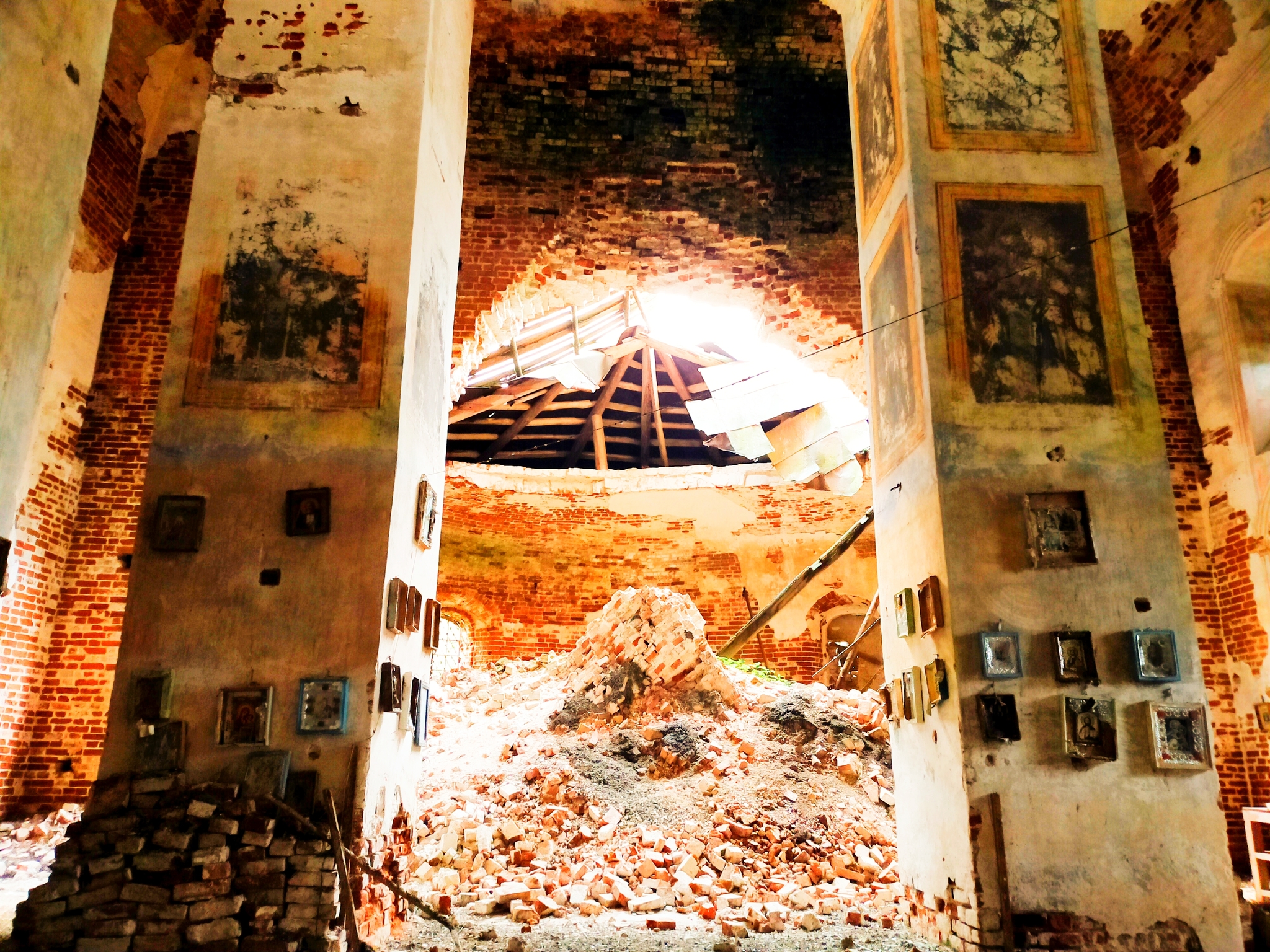 An abandoned temple on the border of the Ryazan region and the Republic of Mordovia - Abandoned, Tourism, Ryazan Oblast, The photo, Longpost