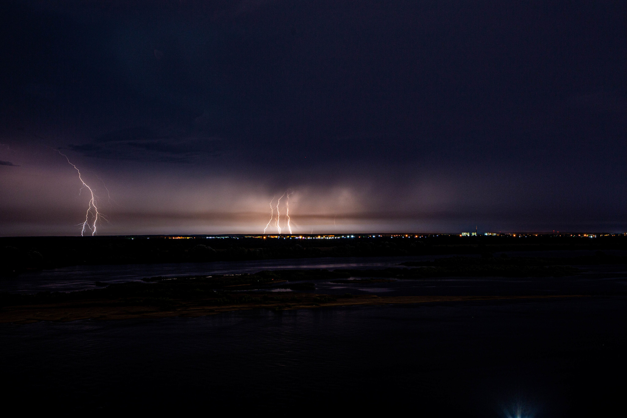 There hasn't been a thunderstorm in the feed for a long time. There you are - My, Lightning, Thunderstorm, The photo, Nizhny Novgorod, Rain, Shower, Bridge, Volga river, Longpost