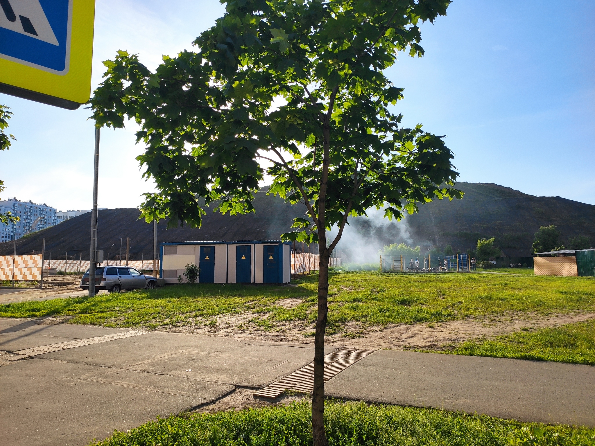 Residential complex next to a park and a pond - My, New building, MSW, Longpost, Advertising on Peekaboo, Negative