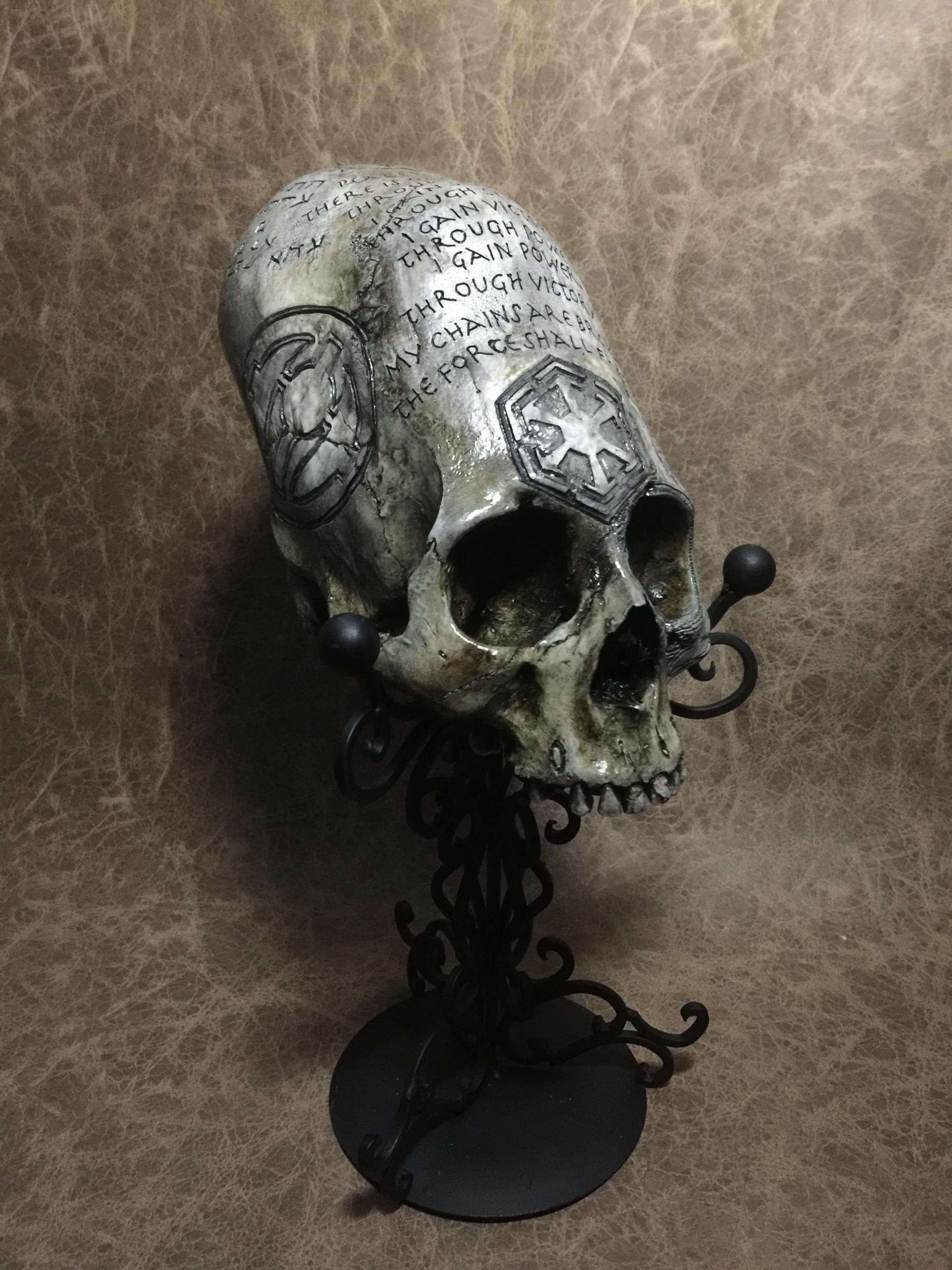 Skull carving by Zane Wylie - Longpost, Scull, Bone carving, Thread, Interesting, Bones, Handmade, Needlework without process