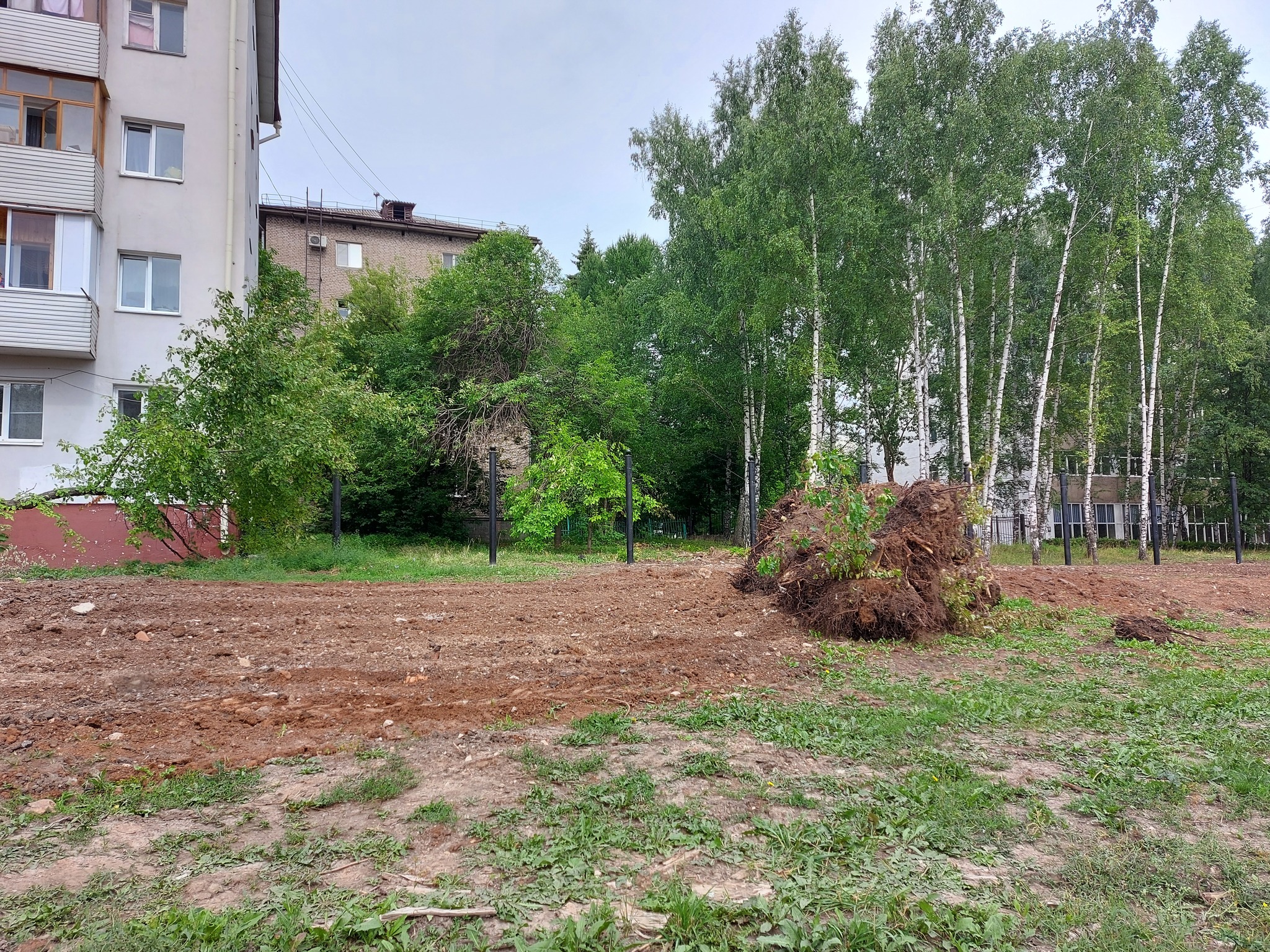 Lawlessness of utility workers. Two houses are completely blocked - Housing and communal services, Negligence, Ufa, Longpost