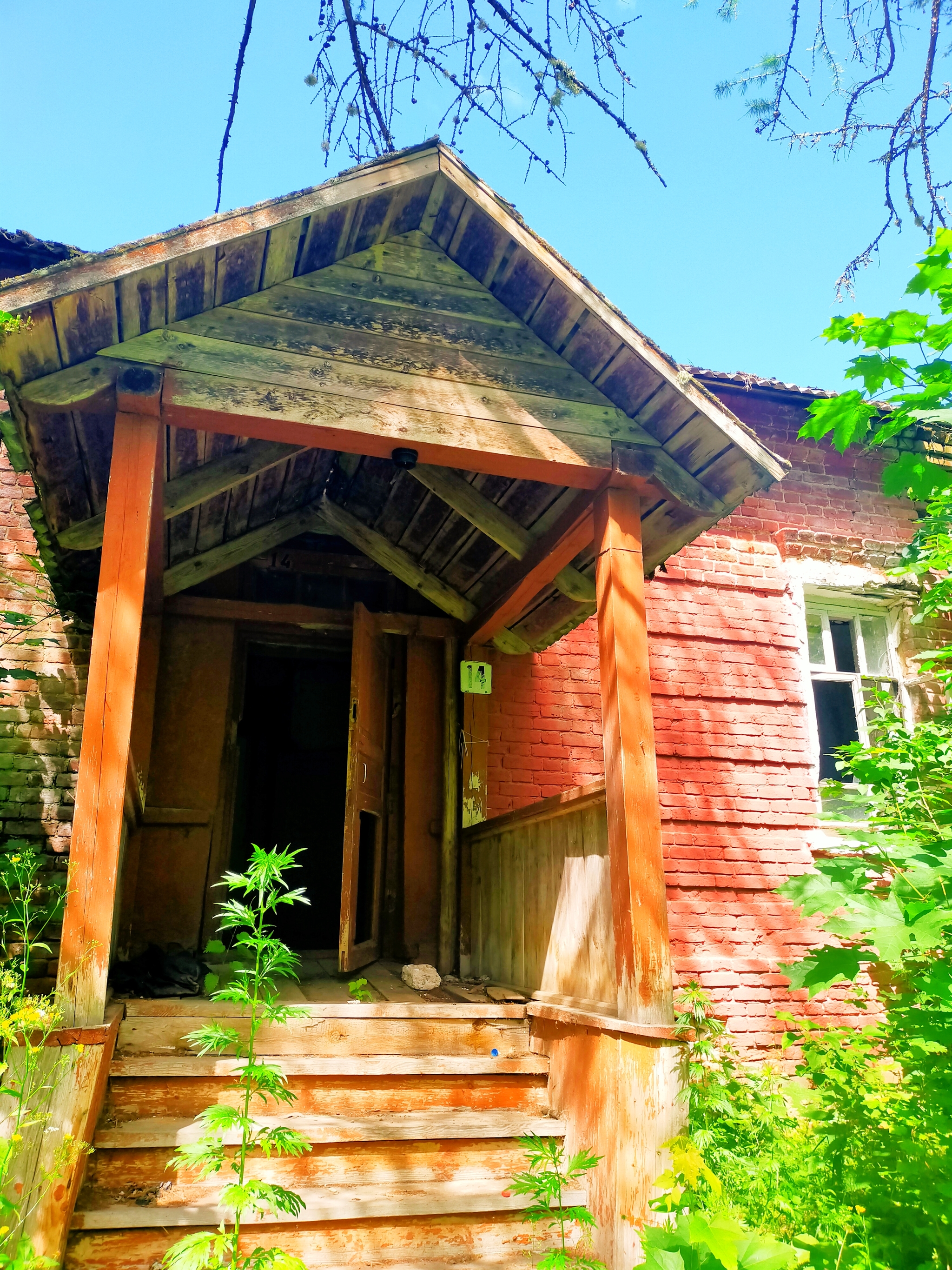 Abandoned manor of Snazin Hasler - My, Abandoned, Travel across Russia, Tver region, Travels, Stalker, Longpost