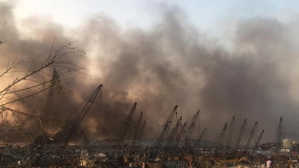 Последствия сегодняшних взрывов в порту Бейрута - Взрыв, Бейрут, Ливан, Порт, Пожар, Последствия, Новости, Длиннопост, Взрывы в порту Бейрута