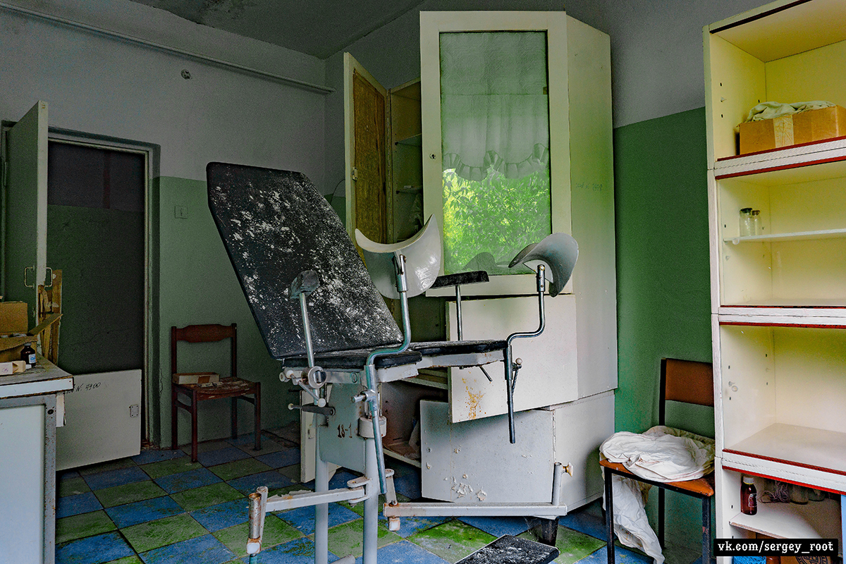 Abandoned clinic in the Ryazan region - My, Abandoned, Ryazan Oblast, Polyclinic, Longpost, Negative