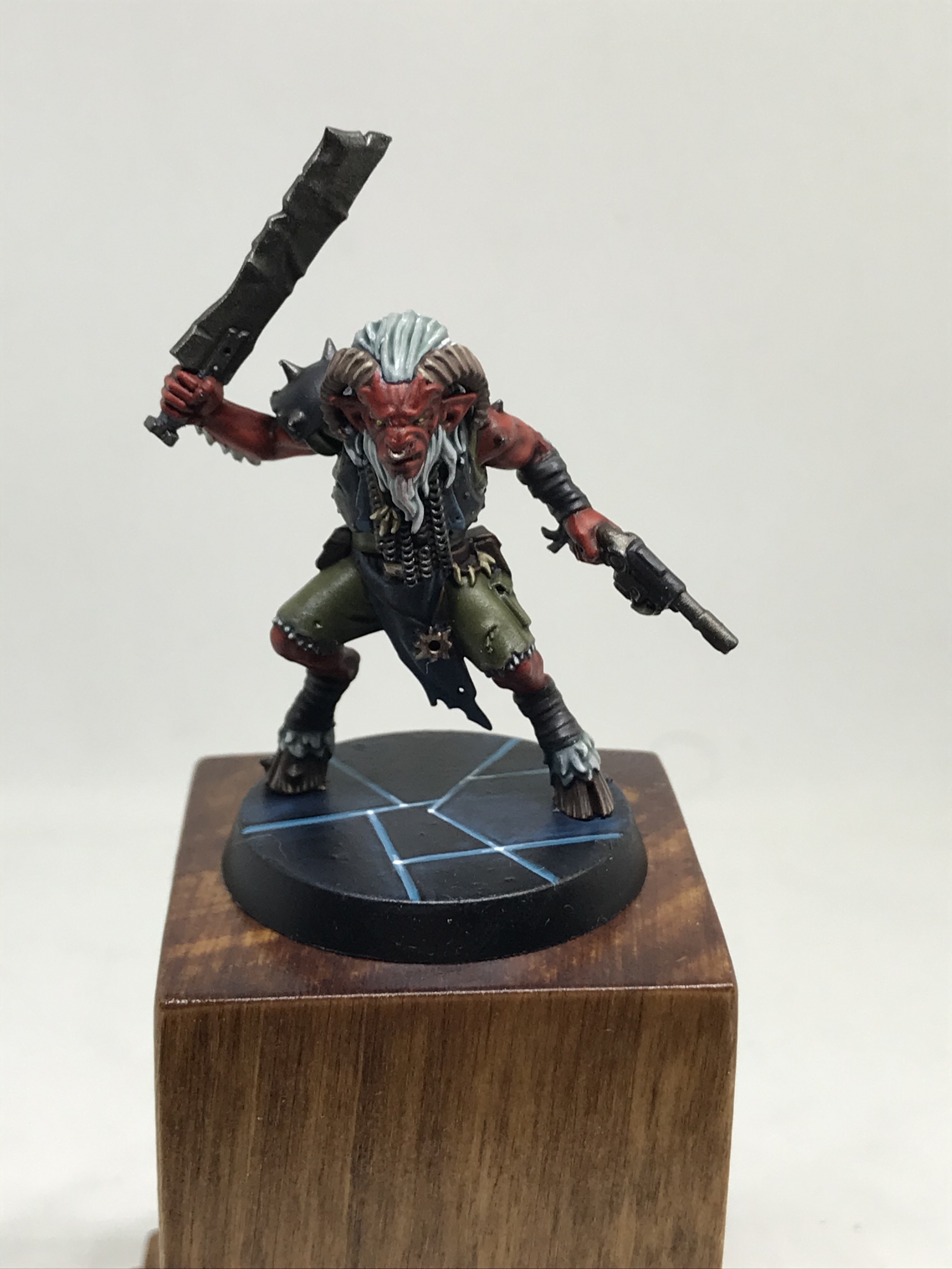 Amateur painting of miniatures. Blackstone Fortress. Beastmen - My, Warhammer, Warhammer 40k, Blackstone Fortress, Beastmen, Miniature, Painting miniatures, Longpost