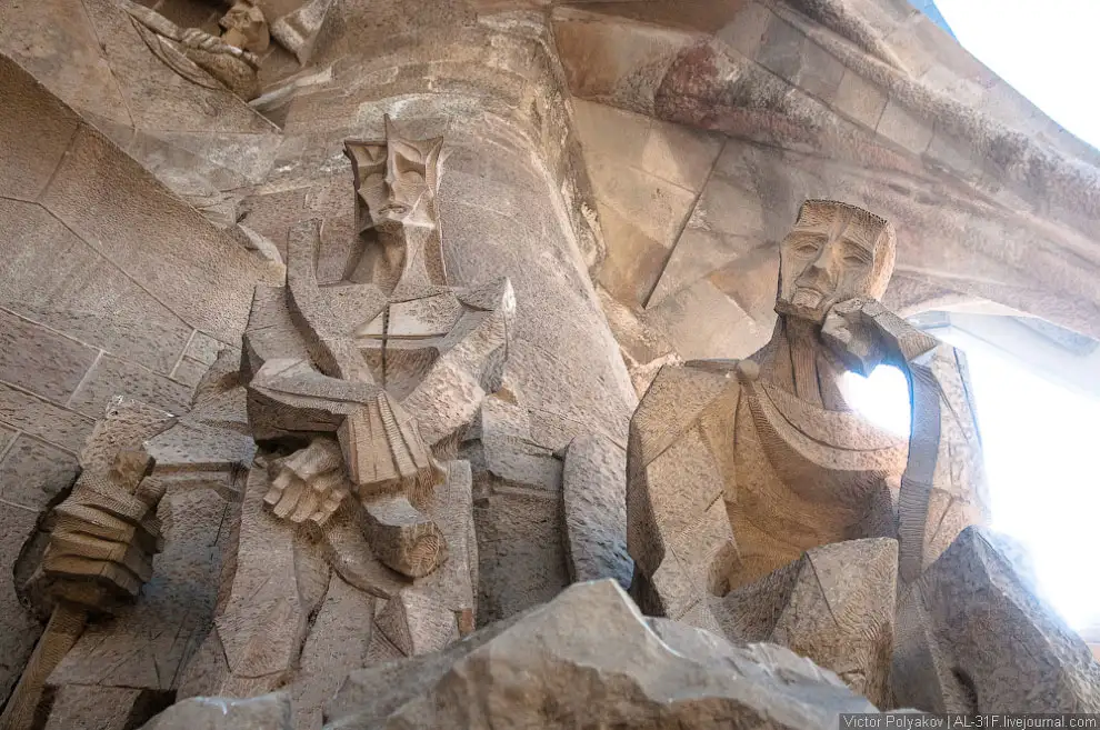 Church of the Holy Family - unfinished construction to atone for the sins of society - Architecture, Spain, Temple, Interesting, Travels, The photo, Longpost