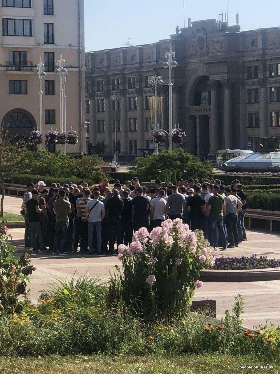 Ответ на пост «Беларусь. Рабочие, чиновники и силовики жалуются, что их сгоняют на митинг за Лукашенко. Люди боятся провокаций» - Политика, Республика Беларусь, Александр Лукашенко, Протесты в Беларуси, Негатив, Видео, Ответ на пост, Длиннопост