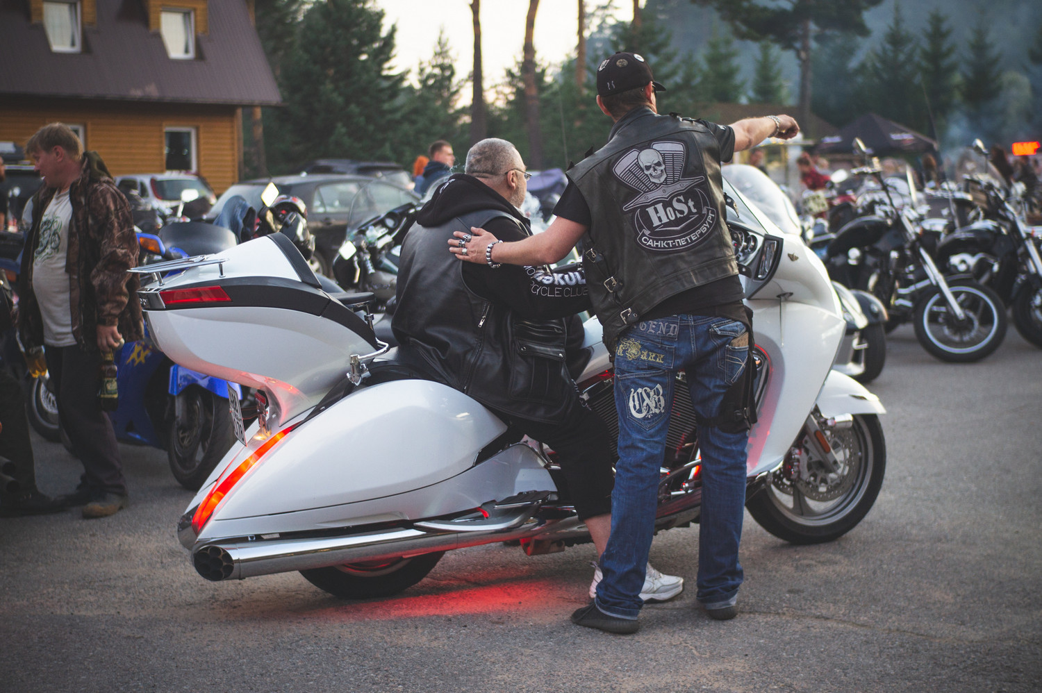 Stopped by the “Host-bike-fest” - My, The photo, The festival, Motorcyclists, Nature, Rock, Party, Mat, Longpost