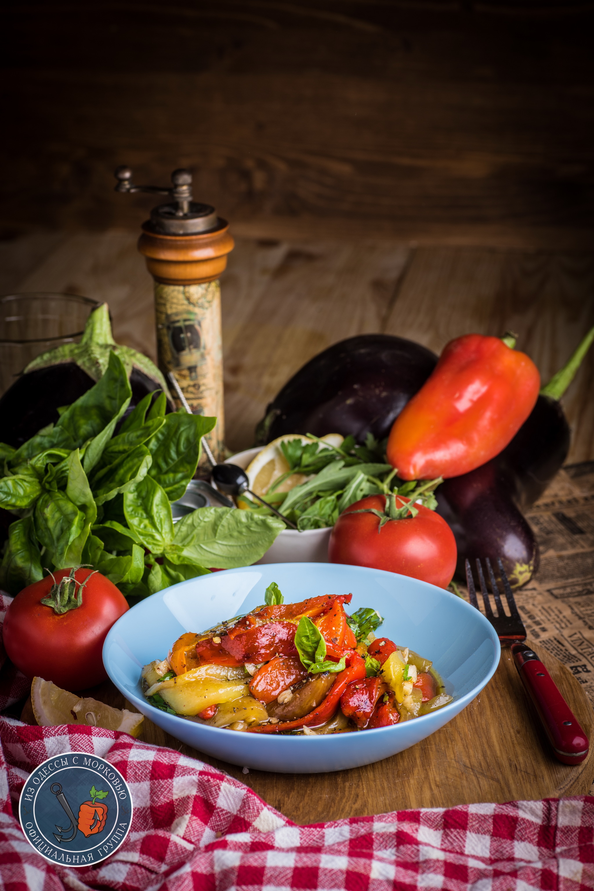 Summer salad of roasted peppers. The Soprano Family Cookbook. Mafia kitchen - My, From Odessa with carrots, Cooking, Food, Recipe, The photo, Longpost, Vegetables