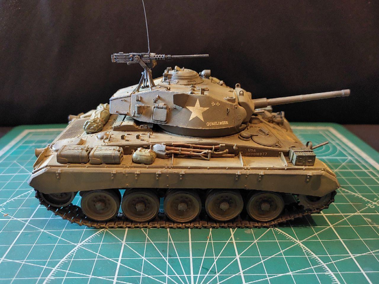 M24 Chaffee. Bronco, 1/35 - Моё, Танки, Моделизм, Стендовый моделизм, Вторая мировая война, США, Bronco, БТТ, Длиннопост