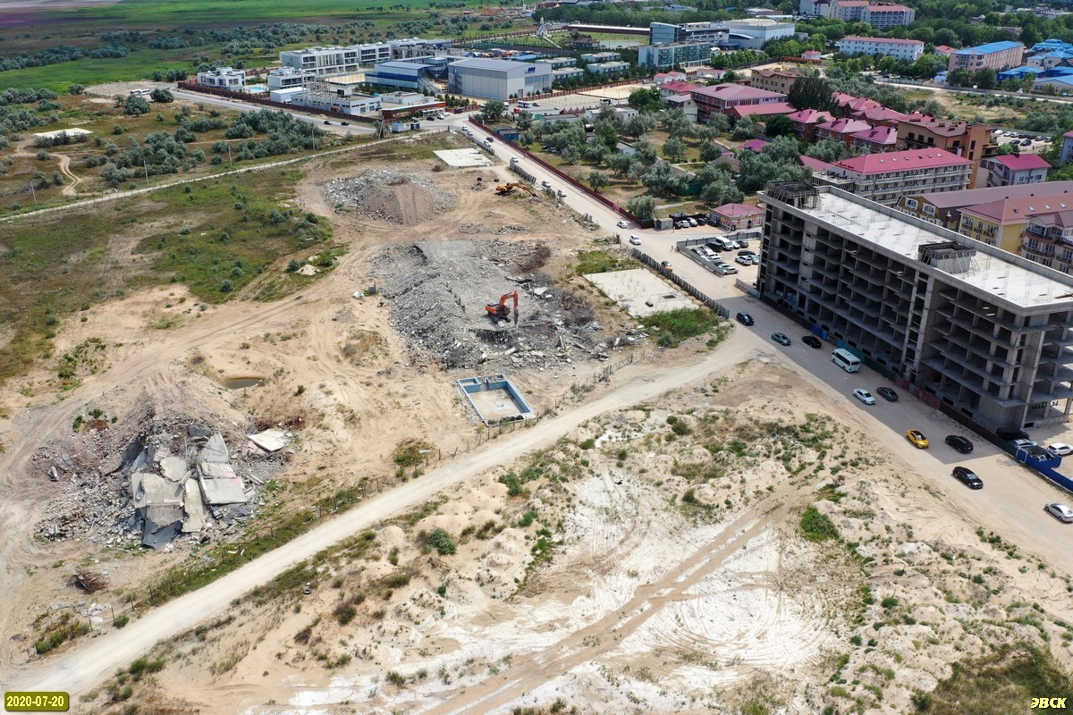 Bailiffs completed the first demolition of illegal high-rise buildings on Blagoveshchenskaya Spit - My, Anapa, Longpost, Dismantling