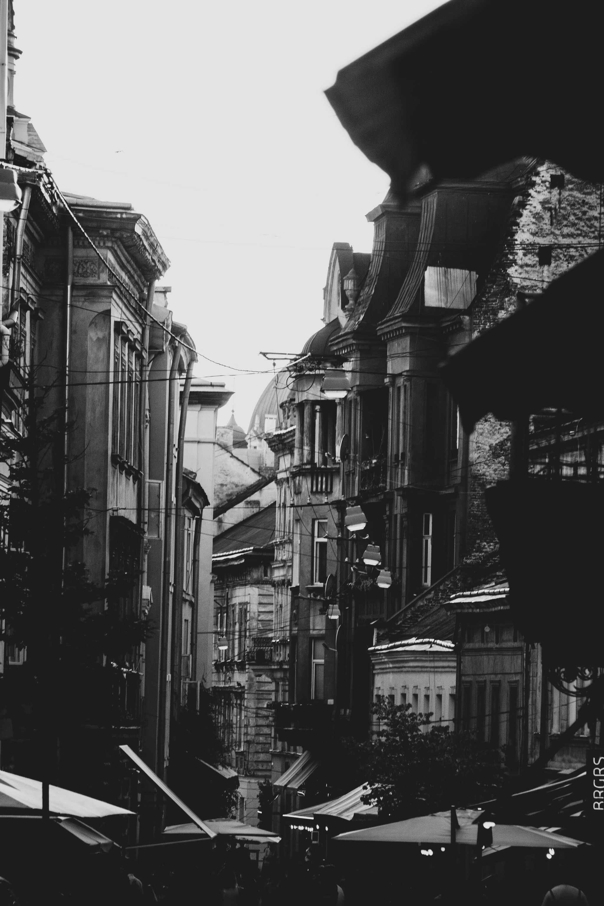 Lviv - My, The photo, Black and white, Urbanphoto, Telephoto lens, Sony a6000, Manual optics, Lviv, Longpost