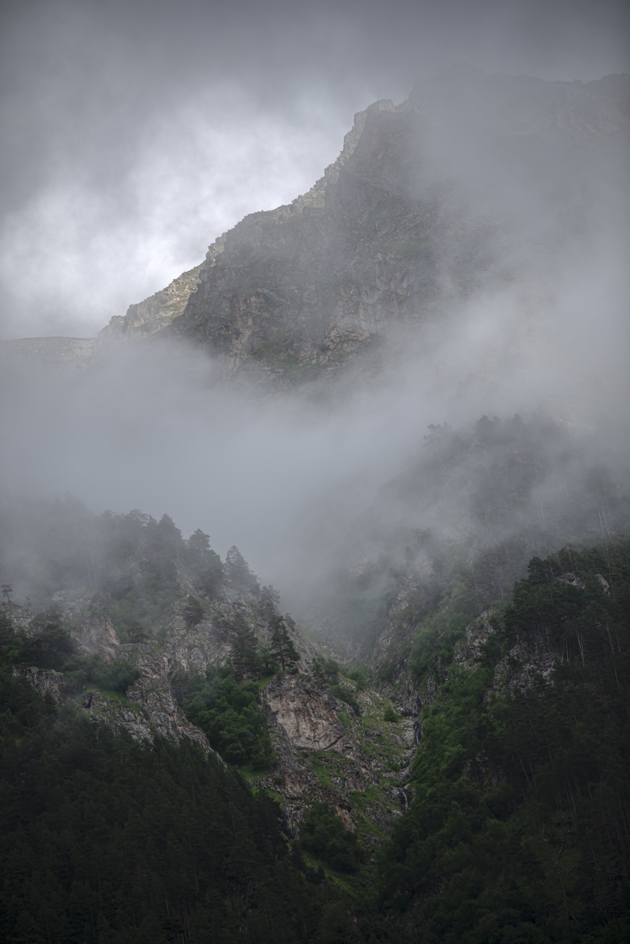 The clouds are going to spend the night - My, Caucasus, Caucasus mountains, Mountain tourism, Clouds, The photo