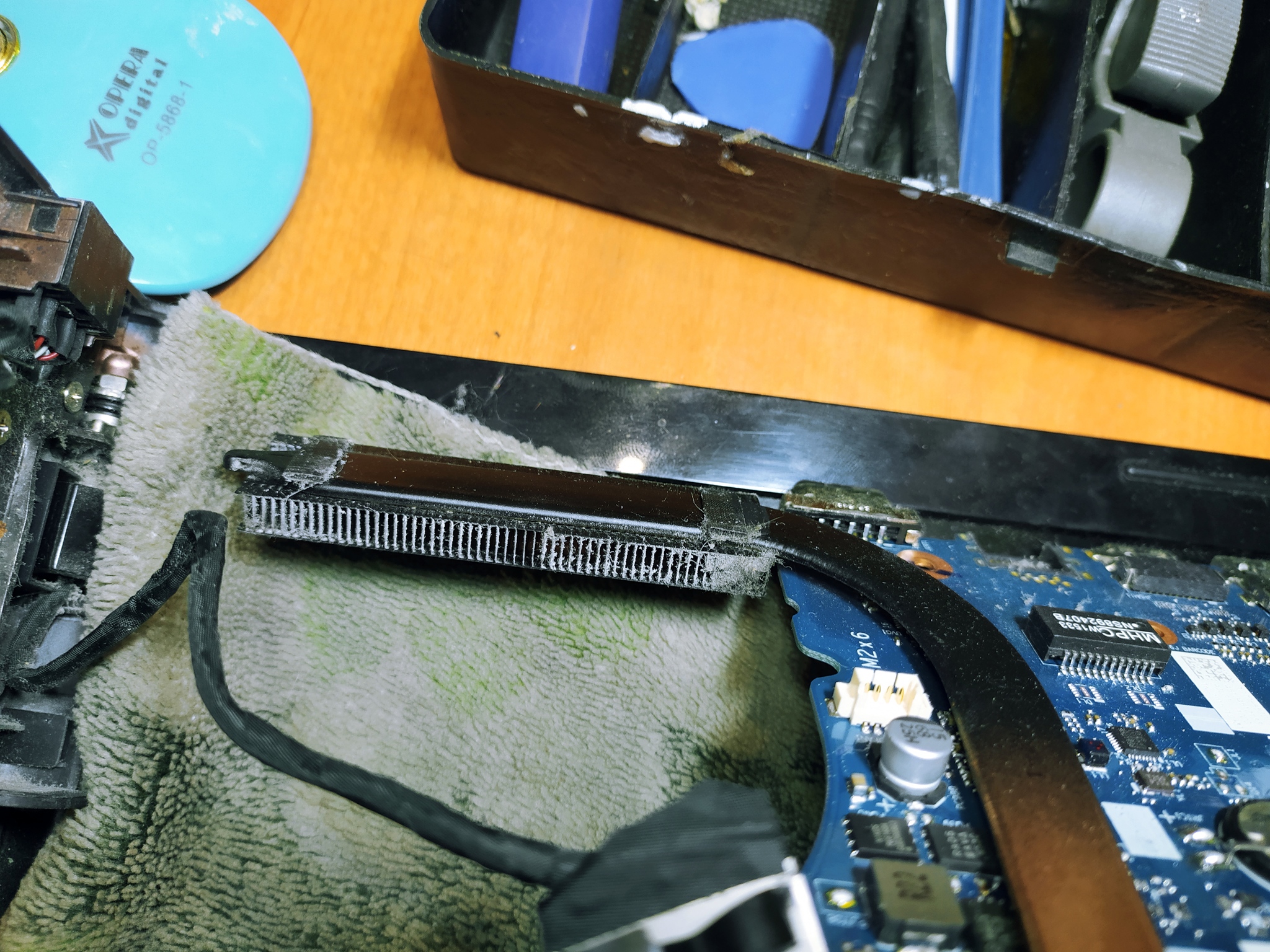 Cleaning a Lenovo laptop - My, Repair of equipment, Laptop Repair, Longpost