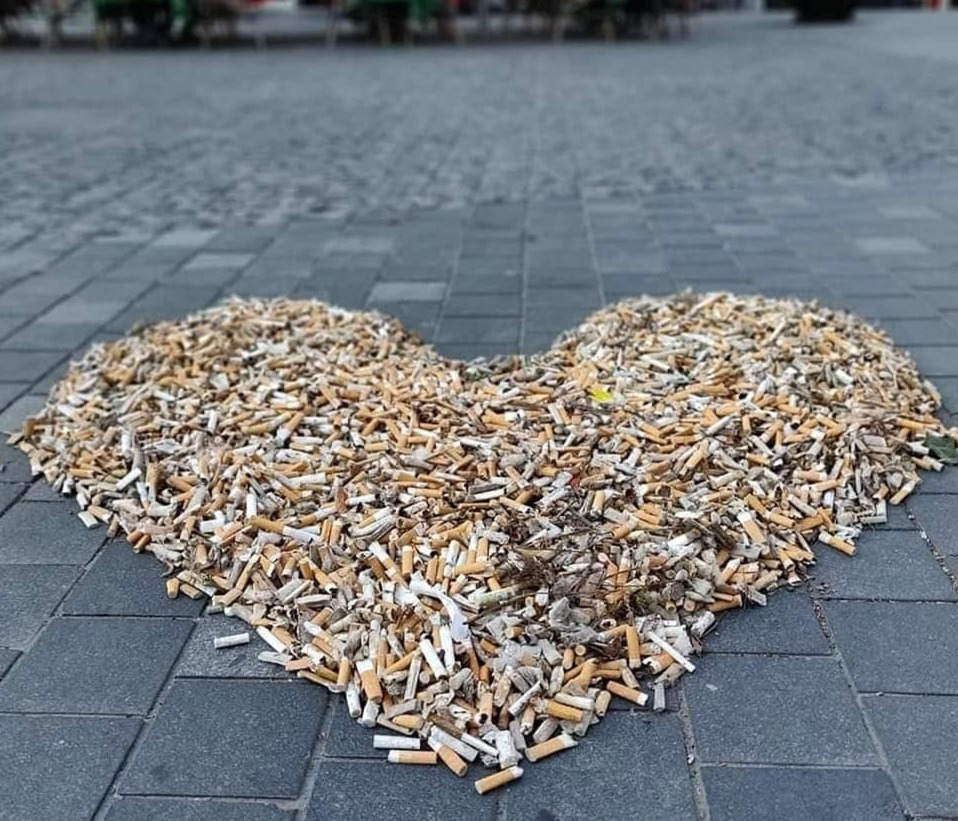 Smokers don't litter (please) - Ecology, Garbage, Cigarette butts, Cleaning, Ashtray, Longpost