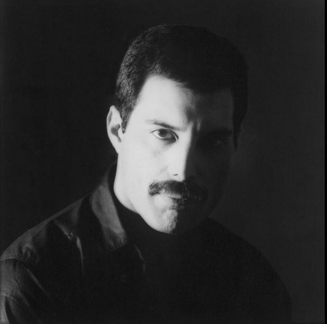 “I don’t want to be some kind of star, I will become a legend.” - Freddie Mercury, Legend, Birthday, Quotes, George Michael, Longpost