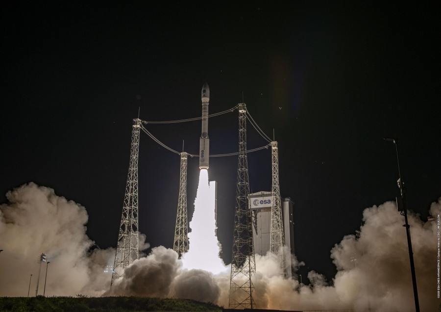 Vega rocket successfully resumes flights - Space, Kourou Cosmodrome, Success, Cubesat, Flight, Longpost