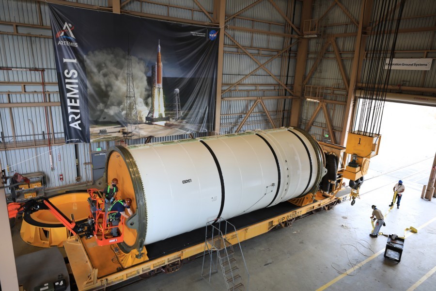 NASA tests SLS side booster - Space, NASA, Space shuttle, USA, Polygon, Northrop Grumman