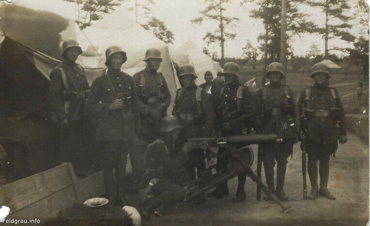 People at war. And iron. Just a photo - The Great Patriotic War, Military history, Longpost, Military equipment, Old photo, Black and white photo