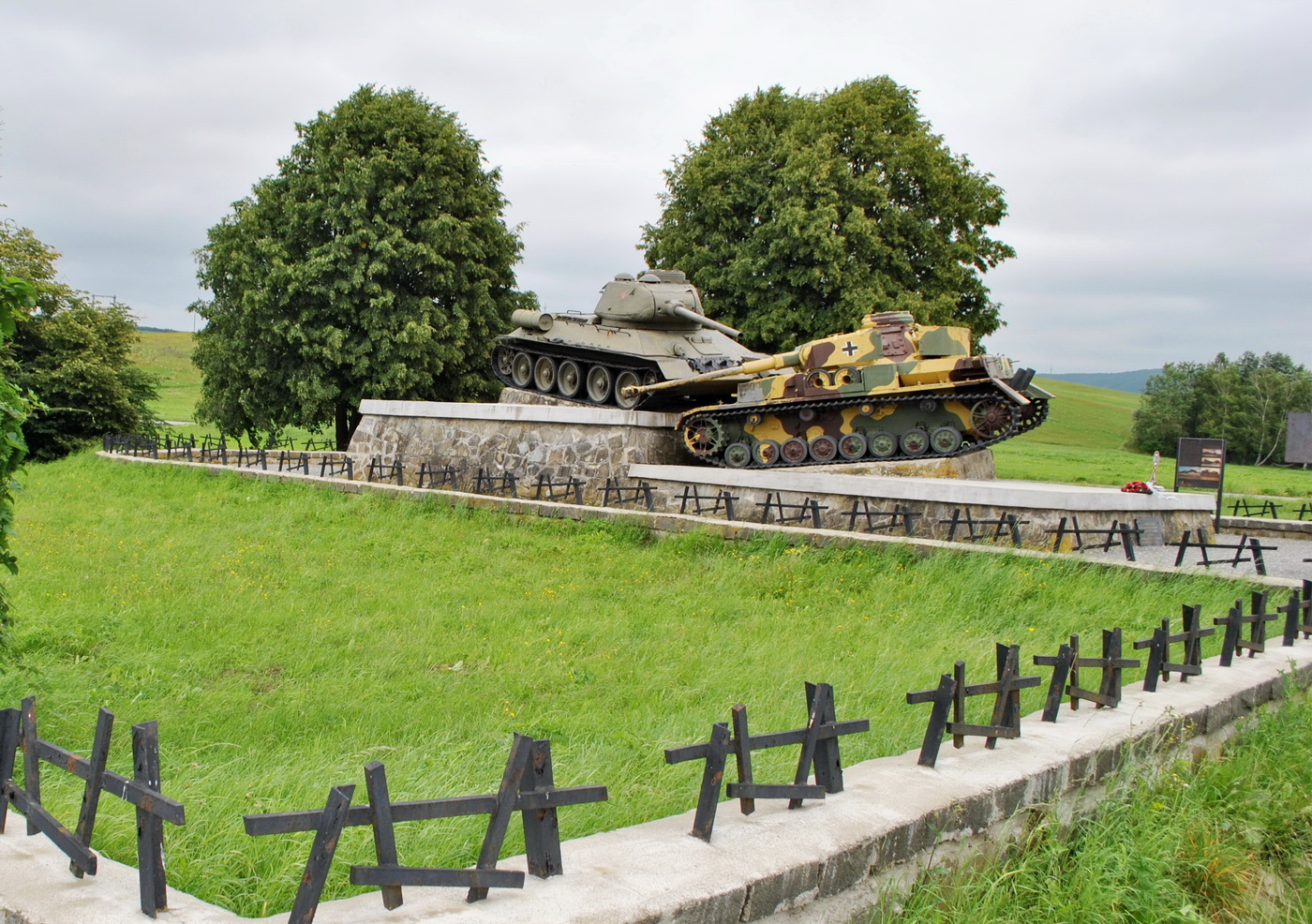 “And the battlefield rests on tanks...” Or a few words about monuments - My, Story, Weapon, Tanks, Monument, Longpost