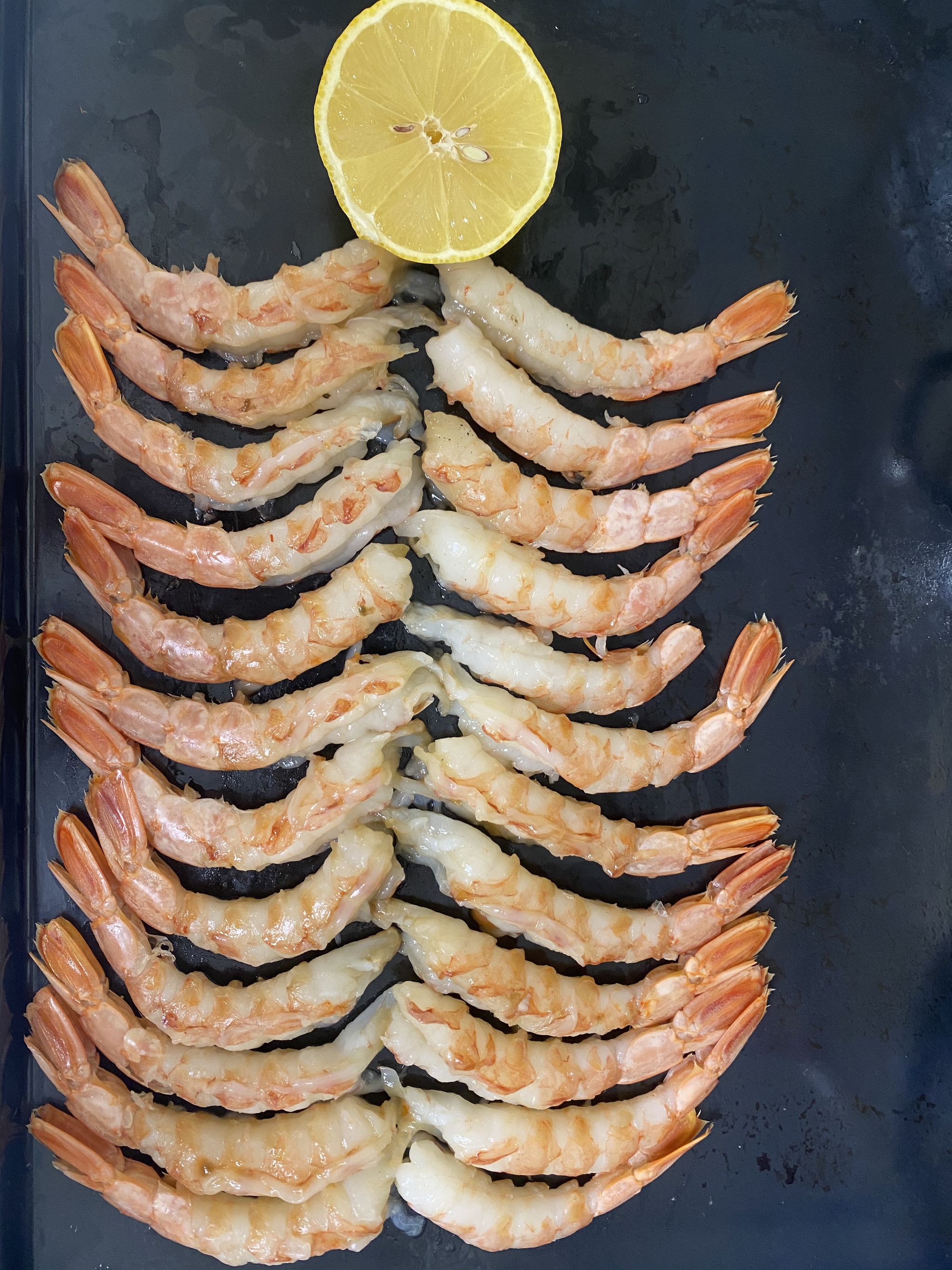 Лангустины живые. Лангустины. Атлантические лангустины. Лангустины сырые