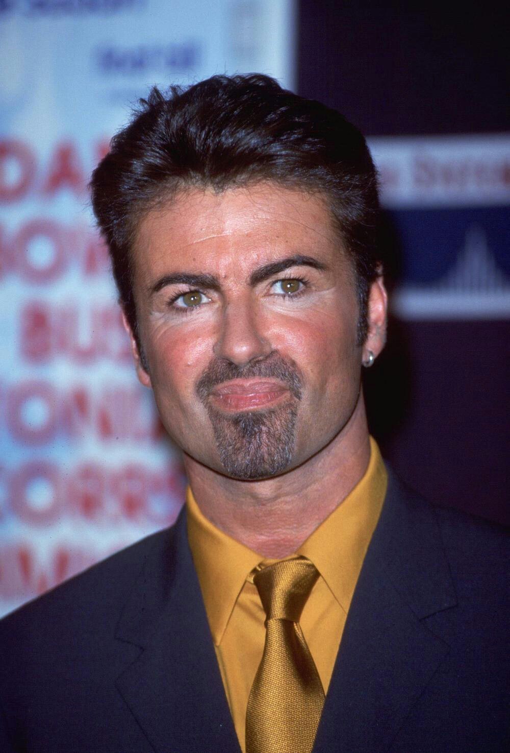 In June 2003, the Council of Fashion Designers of America awarded the title of Fashion Legend for the first time in its history. - George Michael, Style, Fashion, Longpost