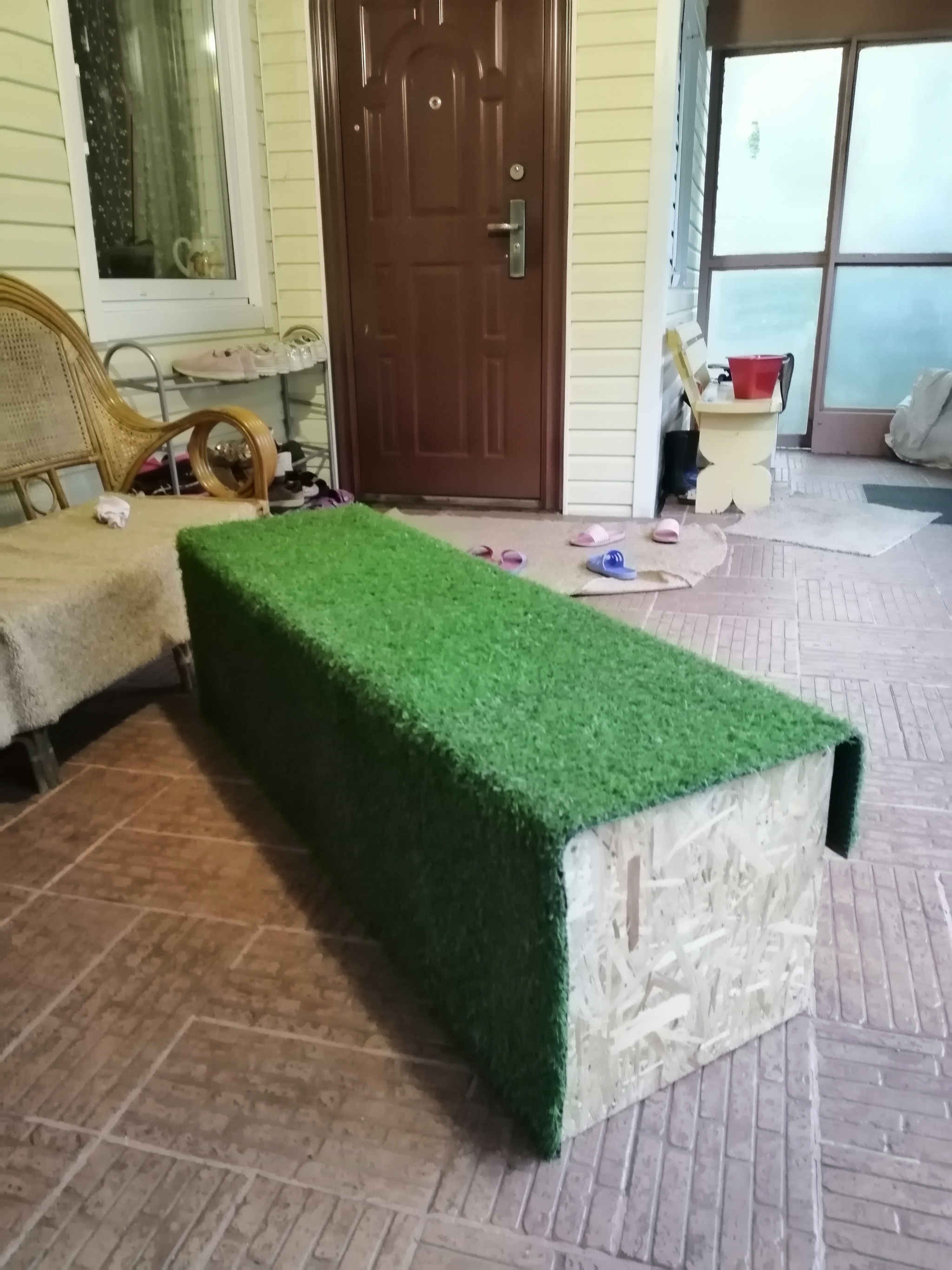 Bench with lawn and cedar - My, Friday tag is mine, Bench, Benches, Woodworking, Marble, Crafts, With your own hands, Needlework with process, Longpost