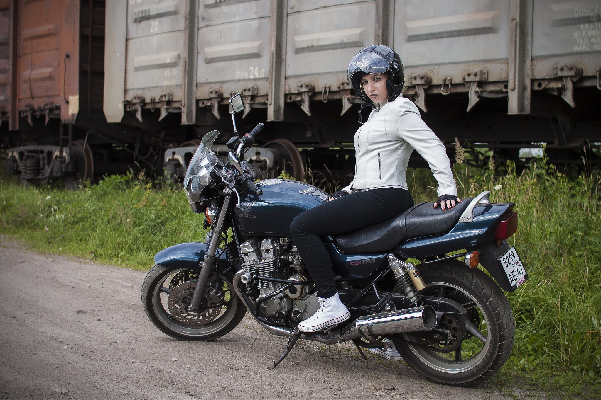 Girl and motorcycle - My, Moto, Beautiful girl, Drive, The photo, PHOTOSESSION, Black and white, Longpost