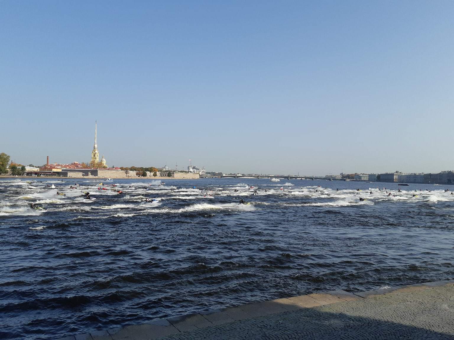 Neva River. Jet skis. St. Petersburg, September 27, 2020 - My, Jet ski, Neva River, Neva, Saint Petersburg, The photo, Tourism Day, Closing the season, Longpost