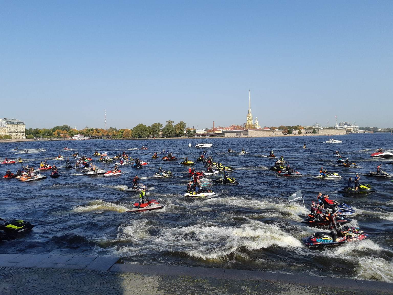 Neva River. Jet skis. St. Petersburg, September 27, 2020 - My, Jet ski, Neva River, Neva, Saint Petersburg, The photo, Tourism Day, Closing the season, Longpost