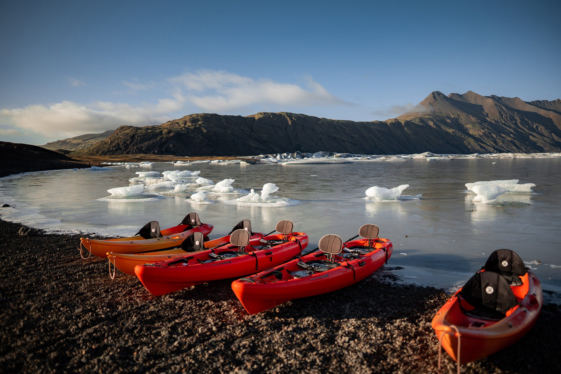 Small icebreakers in the lagoon of the Heinabergson glacier - My, Iceland, Travels, Kayak, Iceberg, glacial lake, Lagoon, Longpost