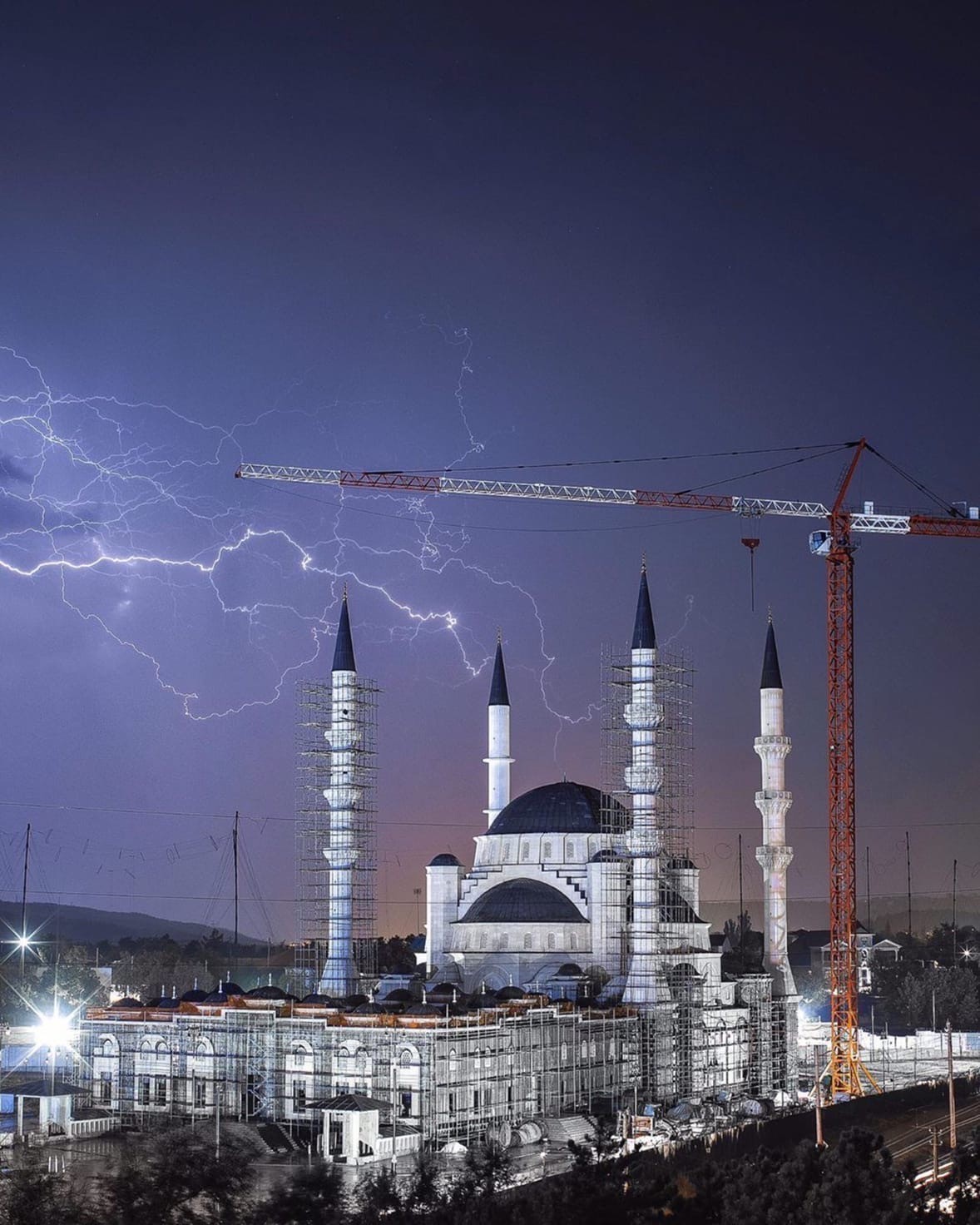 Crimea. Simferopol. Cathedral Mosque. September 29, 2020 - Mosque, Thunderstorm, Lightning, Longpost, Simferopol, Crimea, Tap, Tower crane, The photo