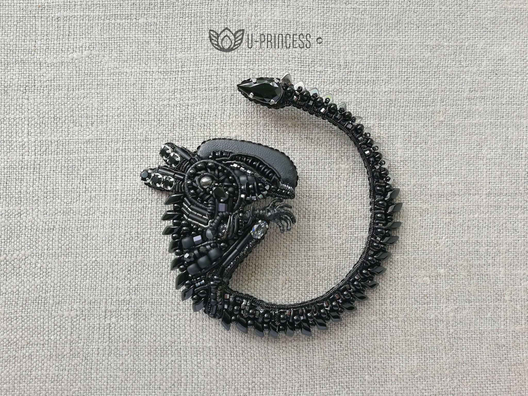 Xenomorph Squad (beaded brooches) - My, Beads, Brooch, Stranger, Handmade, Needlework without process, Hobby, Embroidery, Xenomorph, Longpost