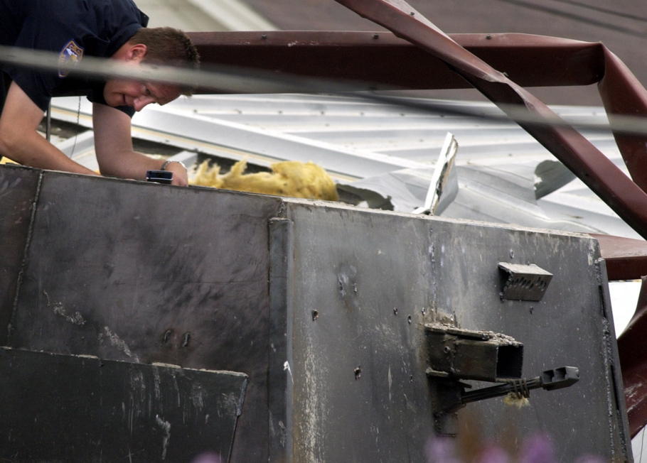 Killdozer Day or bulldozer of retribution - Story, USA, Self defense, Human rights, Bulldozer, Video, Longpost