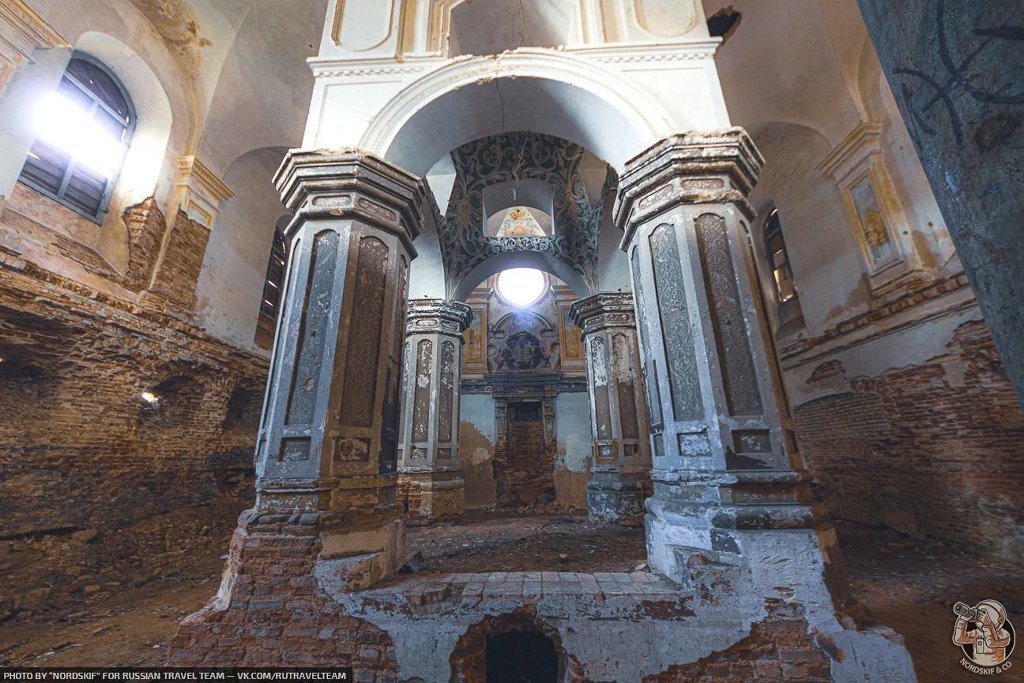 Abandoned synagogue in Slonim for $50,000 - photo report from an architectural monument put up for sale - My, Abandoned, Synagogue, Longpost