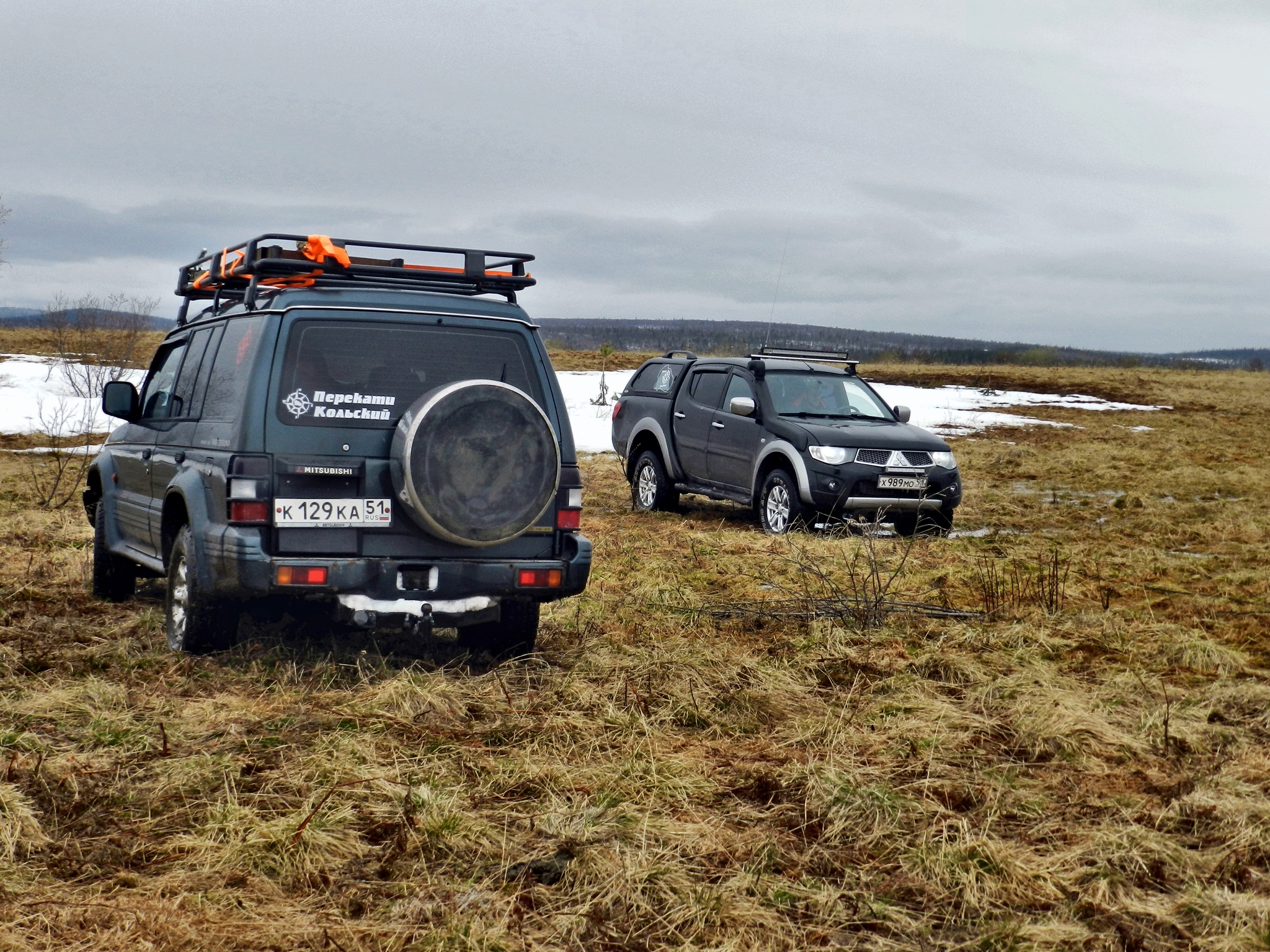 It's finally spring! We mastered the route and woke up the swamp! Winch tests! Murmansk. 4x4. TumbleweedKola - My, Renault Duster, UAZ, Toyota Land Cruiser, Murmansk, Kola Peninsula, Swamp, Windlass, Offroad, 4x4, Niva, Pokatushki, Spring, Snow, Lexus, Mitsubishi, Fun, Weekend travel, North, Video, Longpost