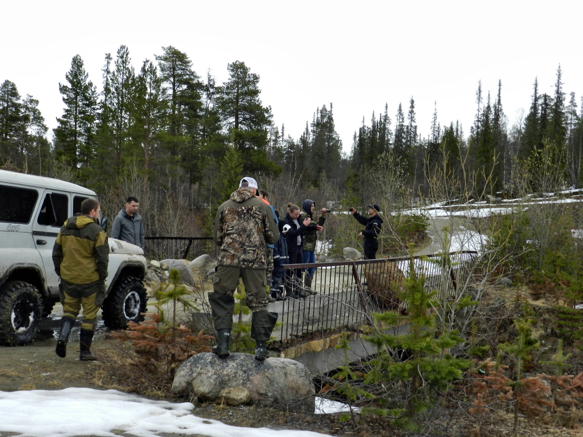 It's finally spring! We mastered the route and woke up the swamp! Winch tests! Murmansk. 4x4. TumbleweedKola - My, Renault Duster, UAZ, Toyota Land Cruiser, Murmansk, Kola Peninsula, Swamp, Windlass, Offroad, 4x4, Niva, Pokatushki, Spring, Snow, Lexus, Mitsubishi, Fun, Weekend travel, North, Video, Longpost