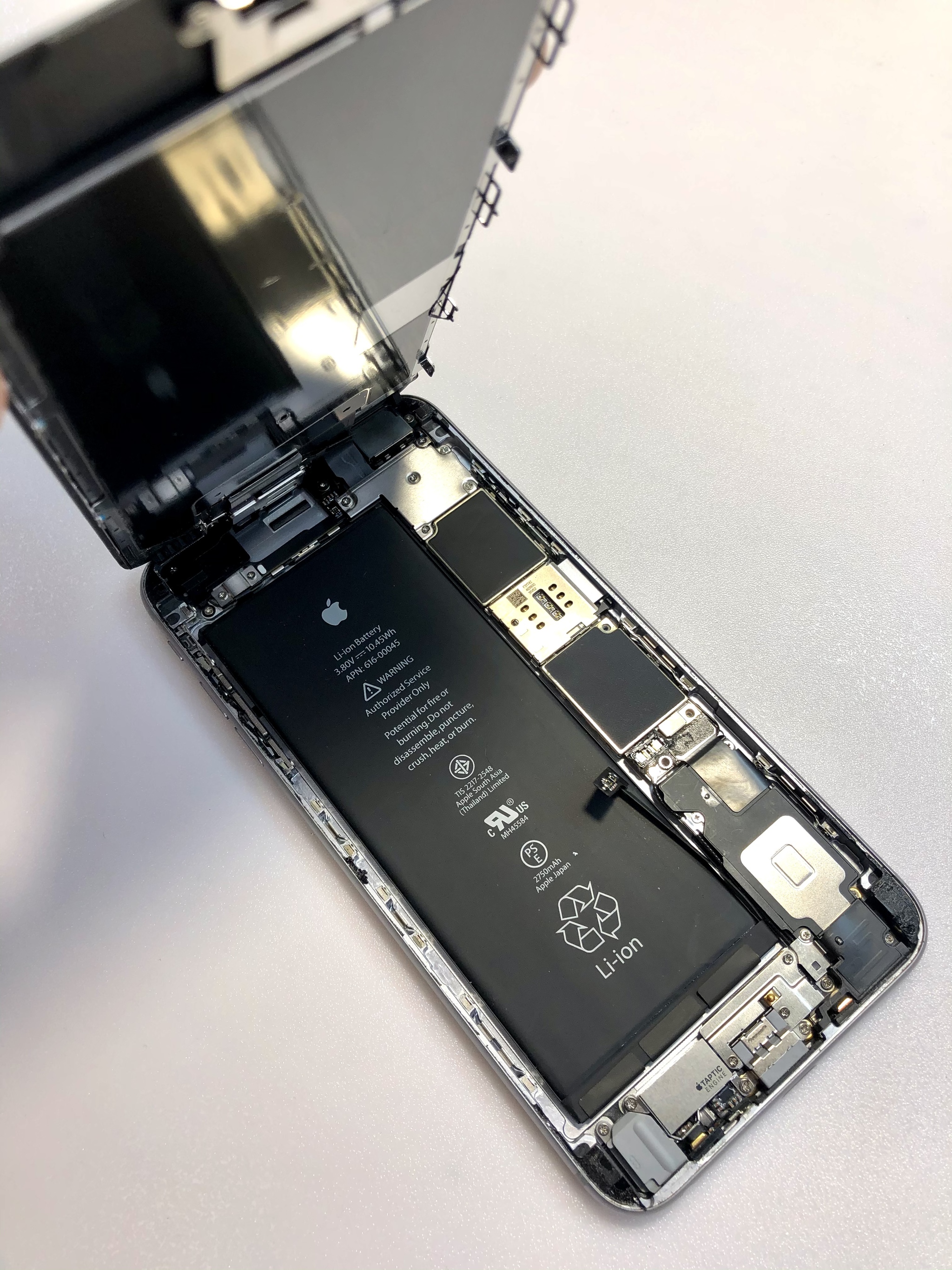 iPhone suddenly turned off - My, Ремонт телефона, Repair iPhone, Workshop, Longpost, iPhone